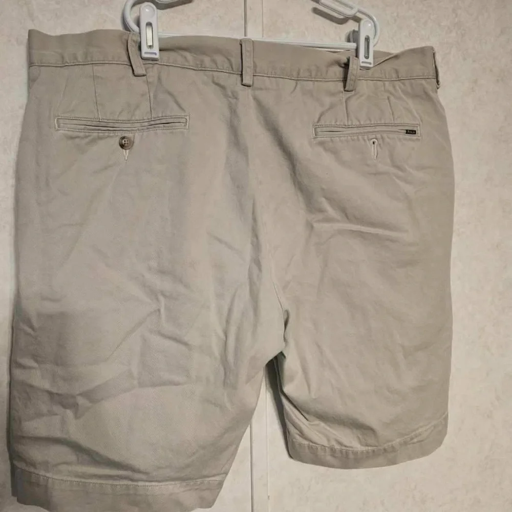 Polo‎ by Ralph Lauren Men's Beige Flat Front Shorts